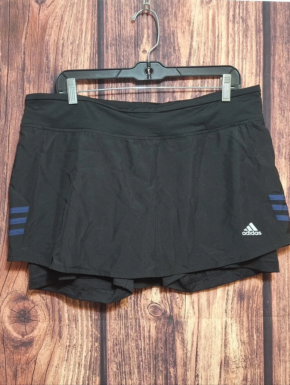 adidas Black Skort with Blue Stripe Accents Womens Size Large NWT